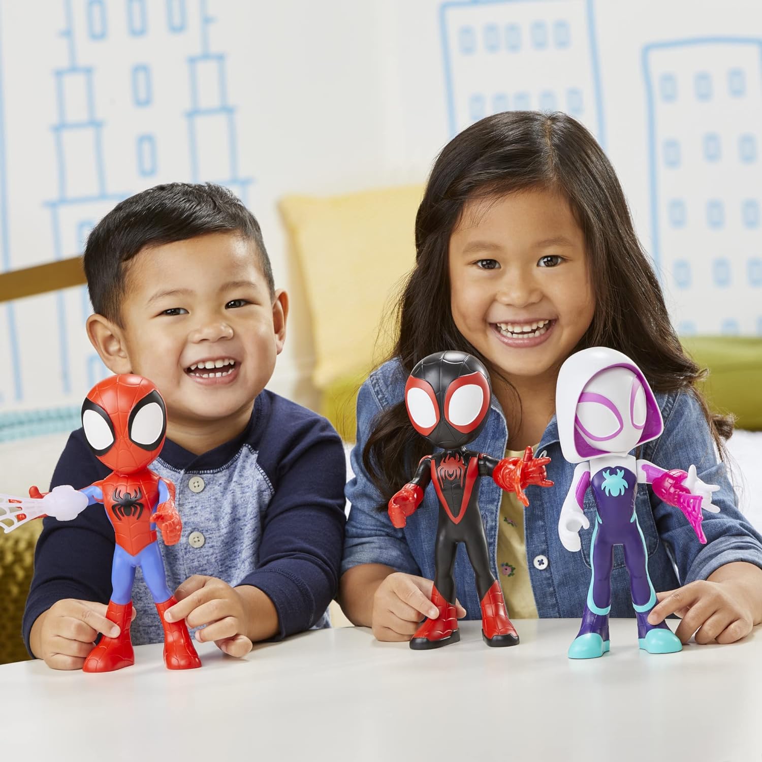 Spidey and his Amazing Friends Supersized Hero Multipack, 3 Large Action Figures